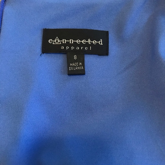 Knee-Length Dress - Picture 4 of 5